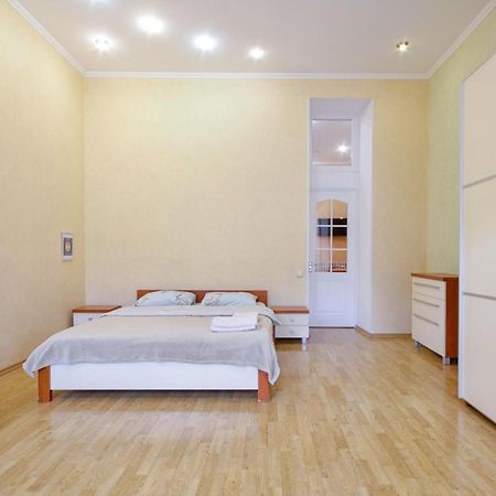 Pushkinskaya 14 Aparts Apartamento Odessa Exterior foto